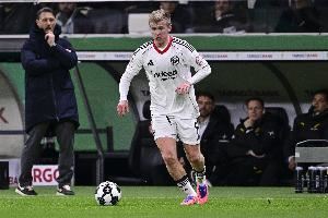 下一站豪门8000W?法鹰25岁前锋伯卡特12场轰9球1助 身价3500万欧 下一站豪门8000W?法鹰25岁前锋伯卡特12场轰9球1助 身价3500万欧