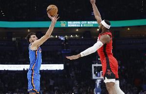 杜兰特:我对奥科吉了如指掌 他全程都能给队友提供支持 杜兰特:我对奥科吉了如指掌 他全程都能给队友提供支持